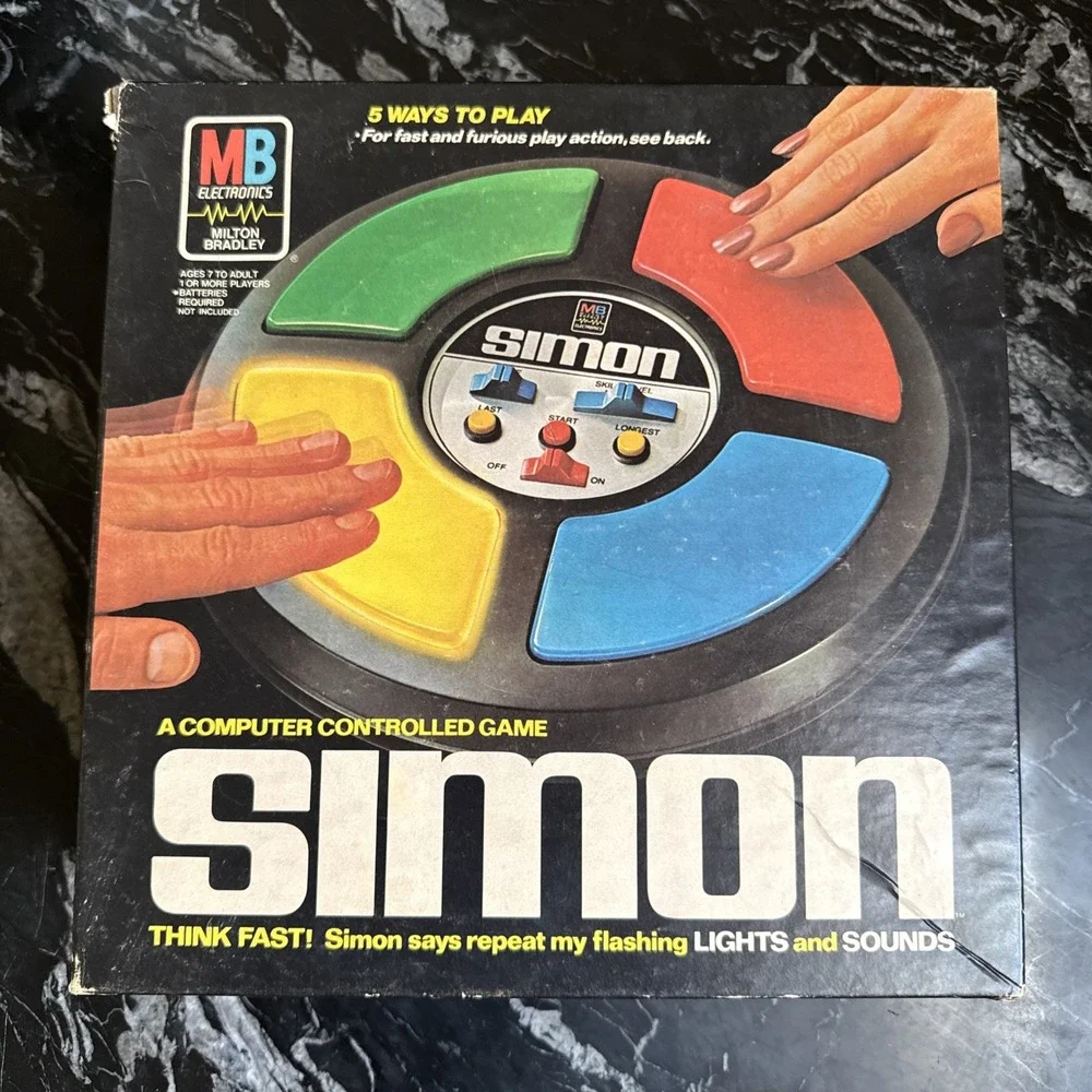 Milton Bradley Vintage 1978 Simon Says Electronic Memory Game - Not Tested